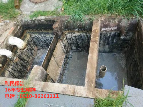 隔油池清理.jpg 隔油池清理.jpg